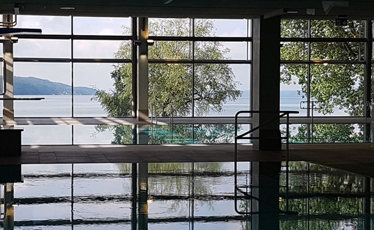 Hallenbad1